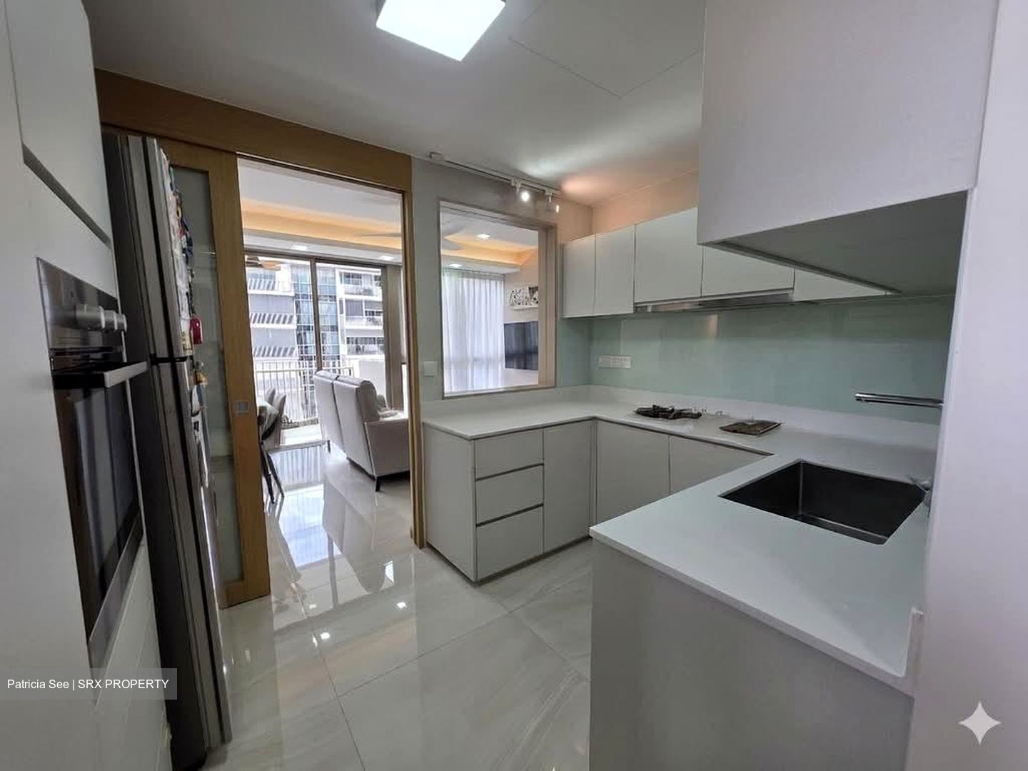 The Vales (D19), Condominium #560318521